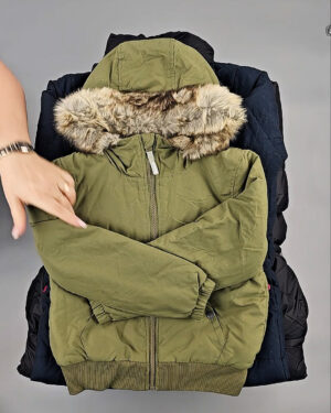 Фотография  649 - Верхняя одежда СТОК дети 065#10 кг, ЛОТ СТ-9343 оптом в Краснодаре и Краснодарском крае