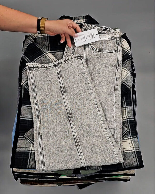 Фотография  657 - Мужской зимний микс JACK JONES, 20 кг, ЛОТ № СТ-9267 оптом в Краснодаре и Краснодарском крае