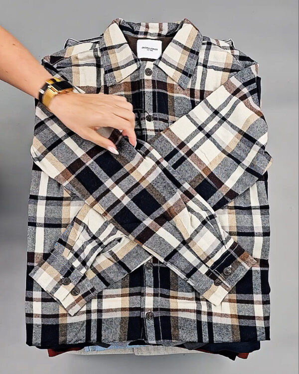 Фотография  528 - Мужской зимний микс JACK JONES, 20 кг оптом в Краснодаре и Краснодарском крае