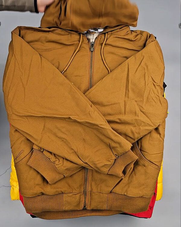 Фотография  867 - Верхняя одежда мужская CAN 104#15 кг оптом в Краснодаре и Краснодарском крае