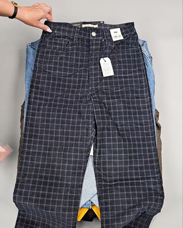 Фотография  697 - Levis mix SW 03#10 кг, ЛОТ СТ-9169 оптом в Краснодаре и Краснодарском крае