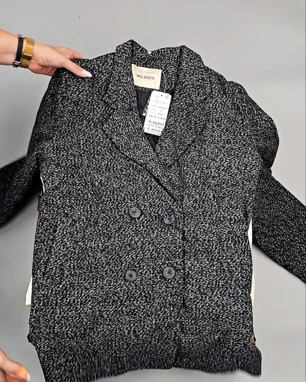 Фотография  380 - Верхняя одежда Корея 085#15 кг, ЛОТ № СТ-9245 оптом в Краснодаре и Краснодарском крае