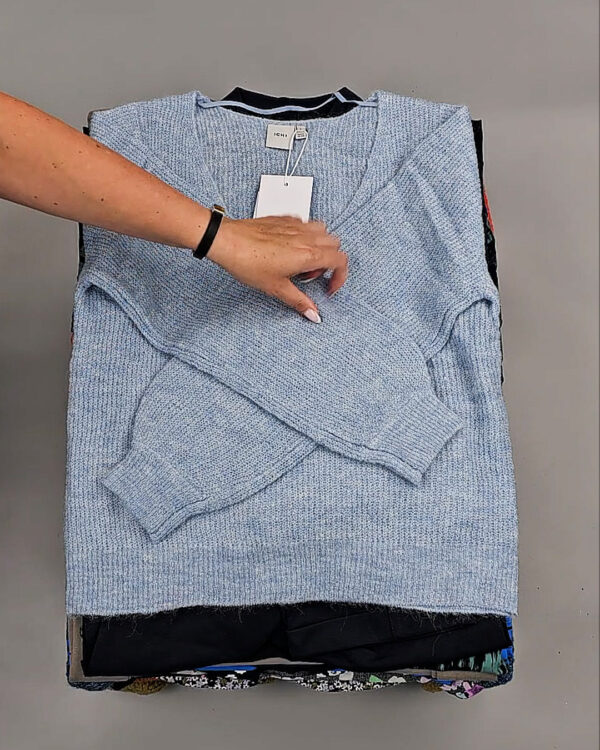 Фотография  128 - ICHI Winter mix 104#15 кг, ЛОТ СТ-9197 оптом в Краснодаре и Краснодарском крае