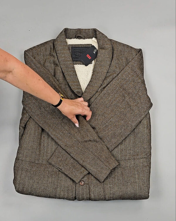 Фотография  310 - Levis mix SW 03#10 кг, ЛОТ СТ-9167 оптом в Краснодаре и Краснодарском крае