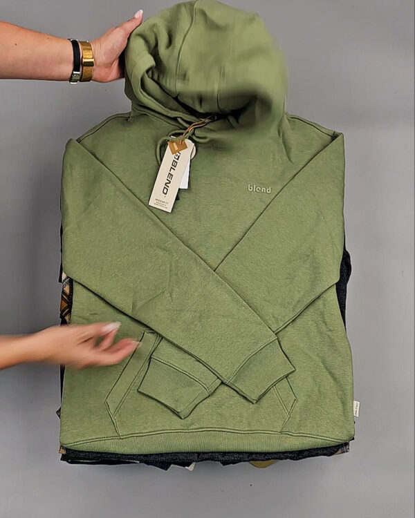 Фотография  116 - Мужской зимний микс Blend He, 20 кг, ЛОТ №СТ-9255 оптом в Краснодаре и Краснодарском крае