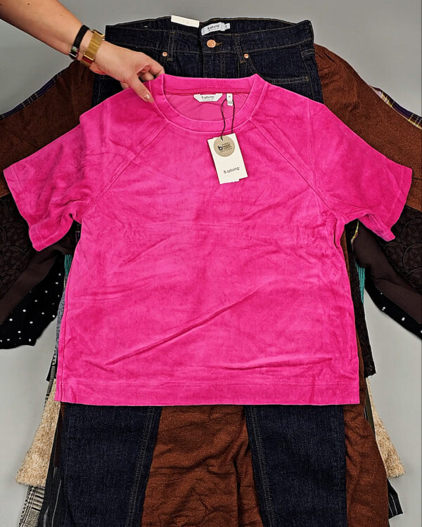 Фотография  843 - B.YOUNG Winter mix 104#15 кг, ЛОТ СТ-9524 оптом в Краснодаре и Краснодарском крае