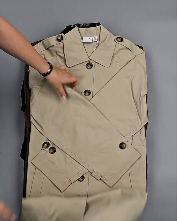 Фотография  634 - Ветровки Bestseller+DK 035#10 кг, ЛОТ СТ-9399 оптом в Краснодаре и Краснодарском крае