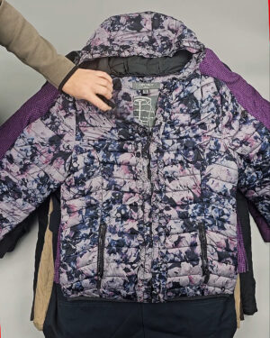 Фотография  320 - Куртки#25 кг, ЛОТ № СХ-0169 оптом в Краснодаре и Краснодарском крае