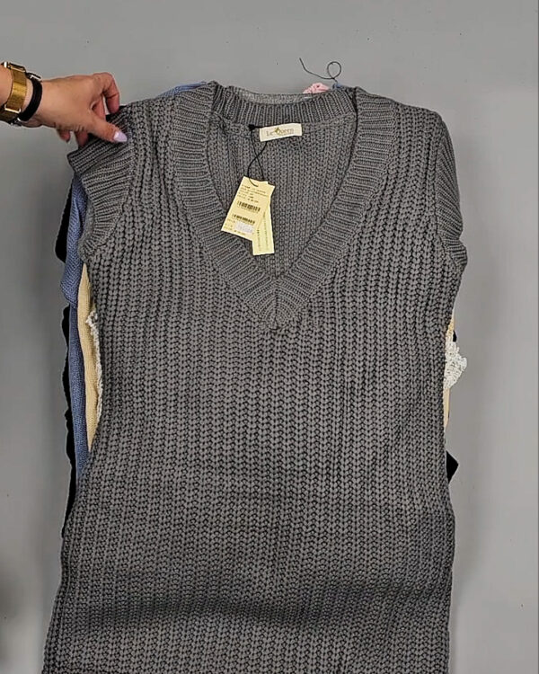 Фотография  962 - Джемпера Корея 085#7 кг, ЛОТ СТ-9415 оптом в Краснодаре и Краснодарском крае