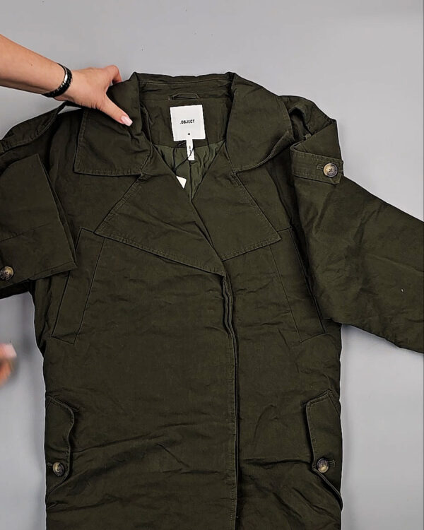 Фотография  233 - Ветровки Bestseller+DK 035#10 кг, ЛОТ СТ-9396 оптом в Краснодаре и Краснодарском крае