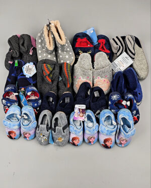 Купить Обувь домашняя дети СТОК 065#3,2 кг, ЛОТ СТ-9727 оптом в Краснодаре и Краснодарском крае