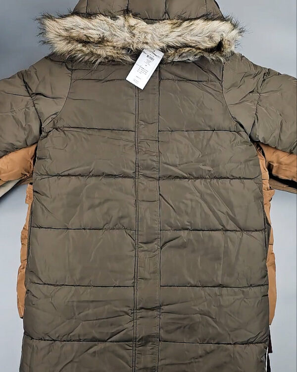 Фотография  403 - Верхняя одежда VILA 104#10 кг, ЛОТ СТ-9715 оптом в Краснодаре и Краснодарском крае