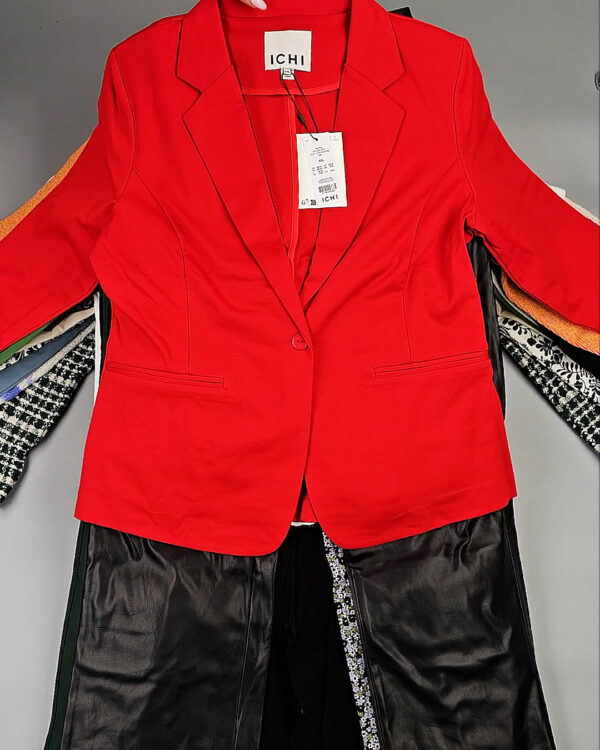 Фотография  700 - DK+Bestseller 085#16 кг, ЛОТ СТ-9953 оптом в Краснодаре и Краснодарском крае