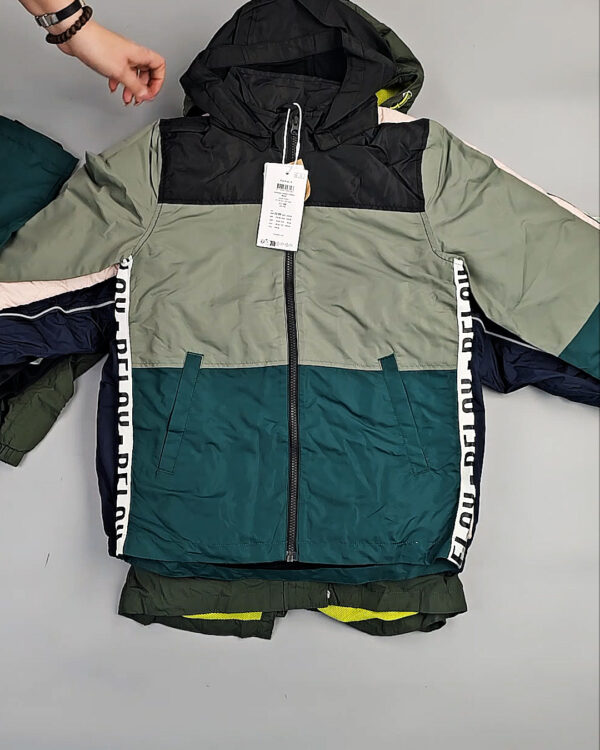 Фотография  390 - Ветровки СТОК дети 065#5 кг, ЛОТ СТ-9725 оптом в Краснодаре и Краснодарском крае