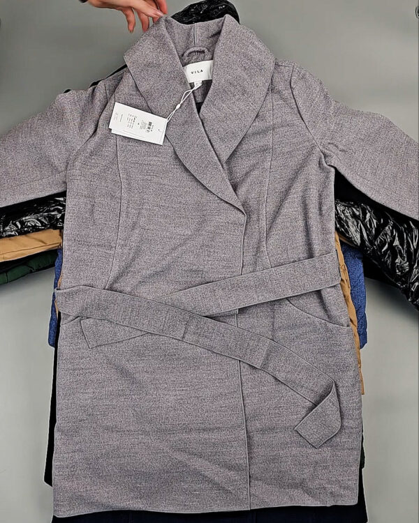 Фотография  452 - Верхняя одежда VILA#10,2 кг, ЛОТ СТ-9711 оптом в Краснодаре и Краснодарском крае