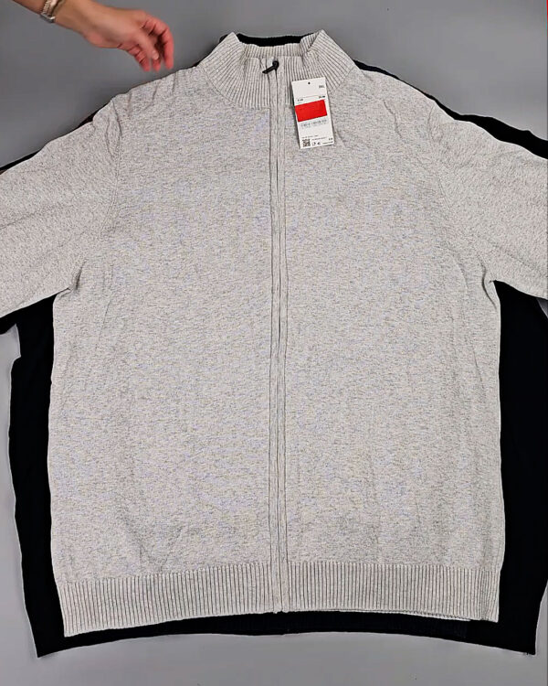 Фотография  596 - Джемпера мужские C&A 025#7,6 кг, ЛОТ СТ-10006 оптом в Краснодаре и Краснодарском крае