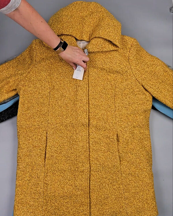 Фотография  898 - Пальто Bestseller 104#10 кг оптом в Краснодаре и Краснодарском крае