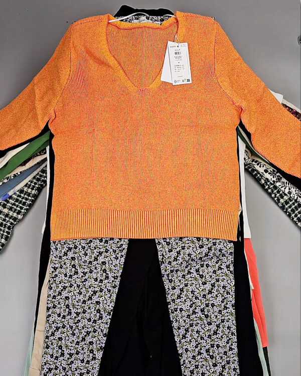 Фотография  352 - DK+Bestseller 085#16 кг, ЛОТ СТ-9953 оптом в Краснодаре и Краснодарском крае