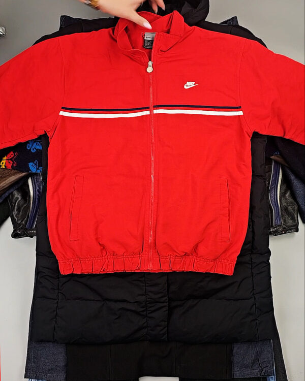 Фотография  159 - Vintage Black#50 кг, ЛОТ СХ-0210 оптом в Краснодаре и Краснодарском крае