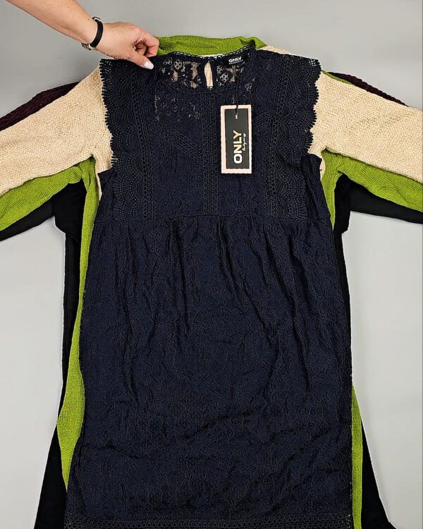 Фотография  864 - Платья Bestseller+DK Winter 035#7 кг, ЛОТ СТ-10000 оптом в Краснодаре и Краснодарском крае