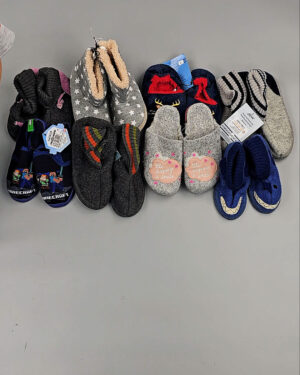 Фотография  943 - Обувь домашняя дети СТОК 065#3,2 кг, ЛОТ СТ-9727 оптом в Краснодаре и Краснодарском крае