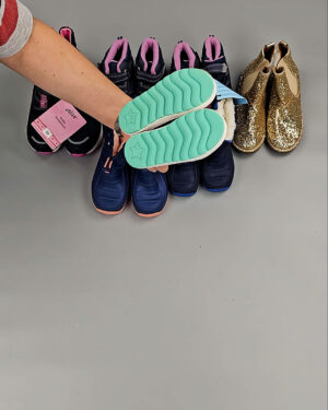 Фотография 294 - Обувь СТОК дети зима 065#6,5 кг, ЛОТ СТ-9663 оптом в Краснодаре и Краснодарском крае