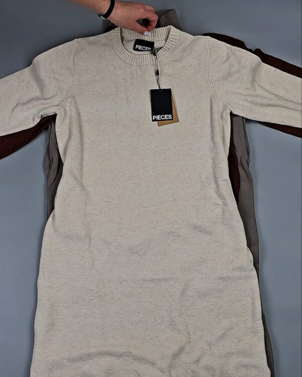 Фотография  884 - Платья Bestseller+DK Winter 035#7 кг, ЛОТ СТ-9997 оптом в Краснодаре и Краснодарском крае