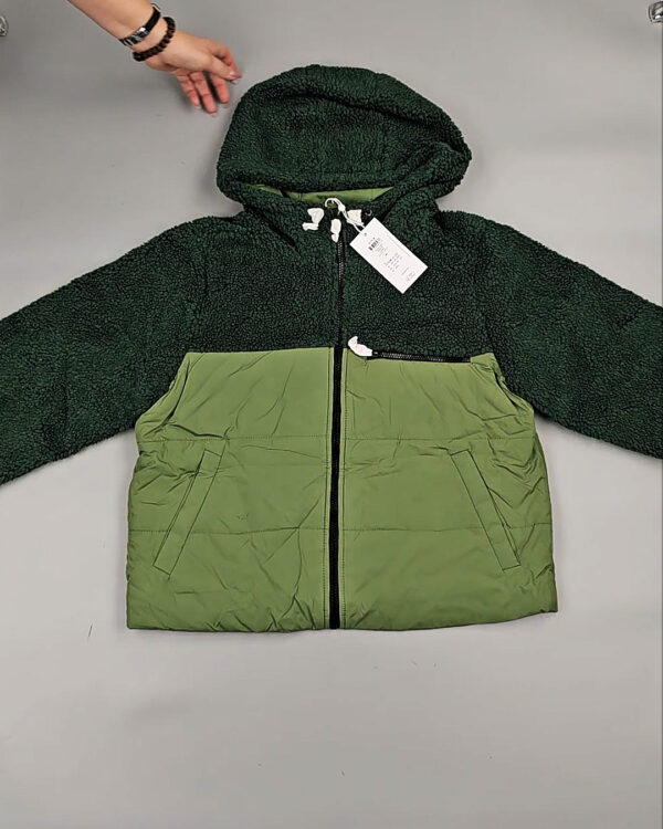 Фотография  731 - Верхняя одежда VILA 104#10 кг, ЛОТ СТ-9714 оптом в Краснодаре и Краснодарском крае