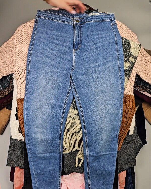 Фотография  110 - Женский микс зима (Winter mix)#20 кг, ЛОТ СХ-0208 оптом в Краснодаре и Краснодарском крае