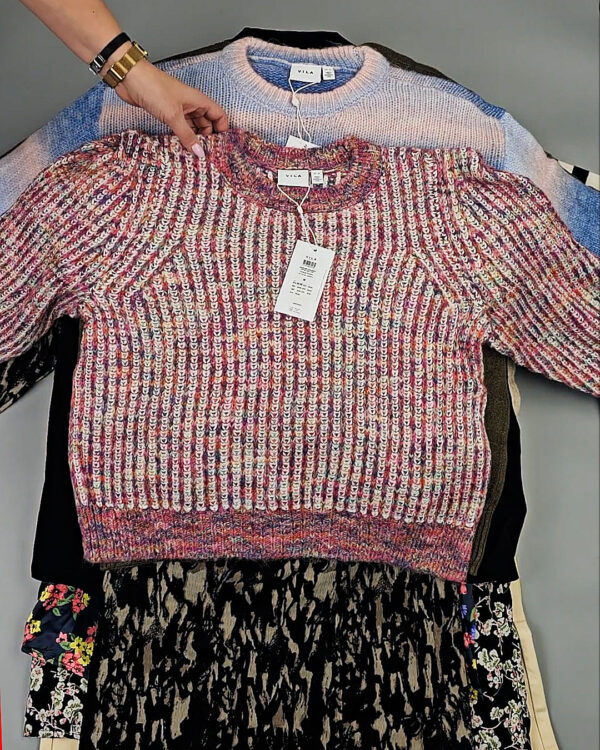 Фотография  307 - VILA Winter MIX 064#15 кг, ЛОТ СТ-9815 оптом в Краснодаре и Краснодарском крае