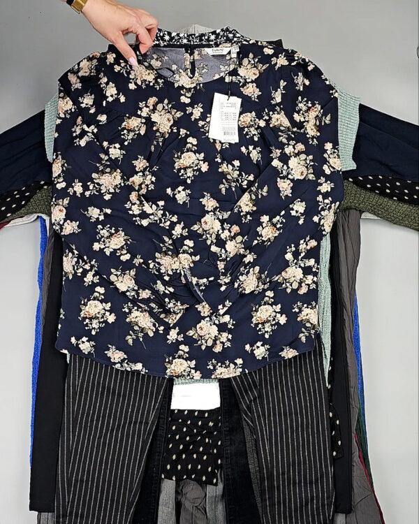 Фотография  811 - DK, Bestseller + Winter mix#15 кг оптом в Краснодаре и Краснодарском крае