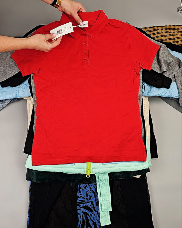 Фотография  564 - DK, Bestseller + Winter mix#15 кг, ЛОТ СТ-9955 оптом в Краснодаре и Краснодарском крае