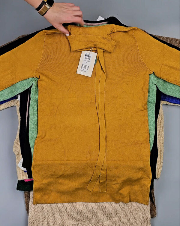 Фотография  544 - Джемпера Bestseller 104#7 кг, ЛОТ СТ-10042 оптом в Краснодаре и Краснодарском крае