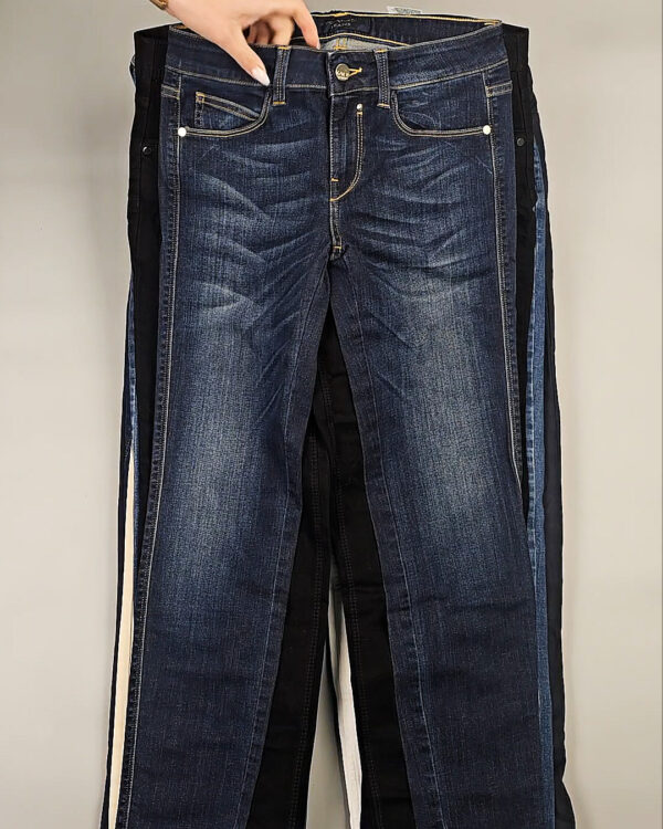 Фотография  189 - BRAND STOCK джинсы#10 кг, ЛОТ СТ-10074 оптом в Краснодаре и Краснодарском крае