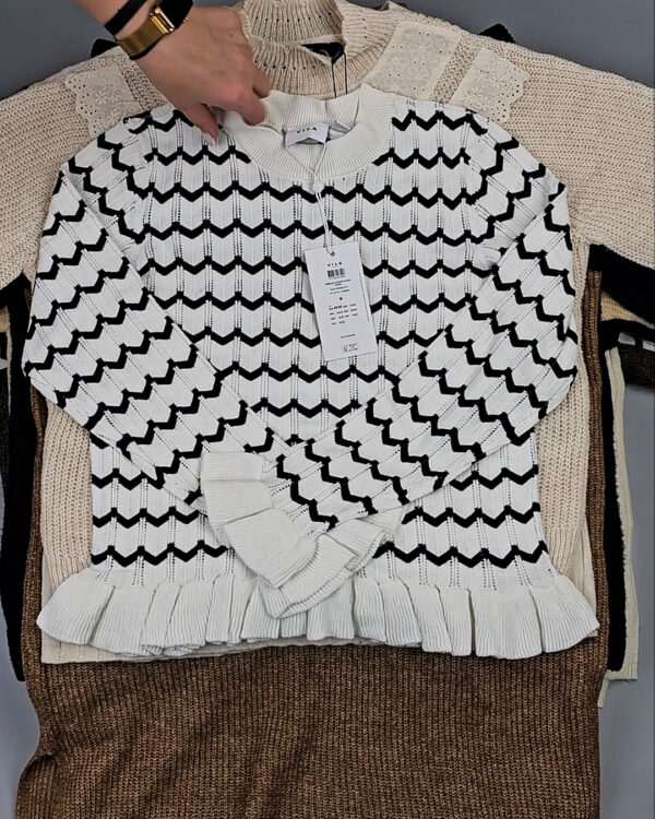 Фотография  405 - Джемпера Bestseller 104#7 кг, ЛОТ СТ-10043 оптом в Краснодаре и Краснодарском крае