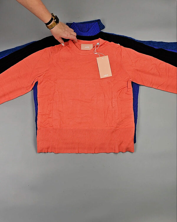 Фотография  846 - Джемпера Bestseller 104#7 кг, ЛОТ СТ-10044 оптом в Краснодаре и Краснодарском крае