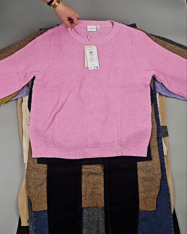 Фотография  246 - VILA Winter mix 104#15 кг, ЛОТ СТ-10078 оптом в Краснодаре и Краснодарском крае