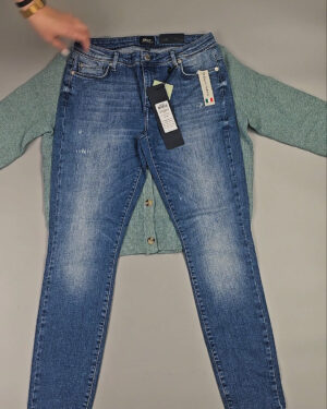 Фотография  644 - DK+Bestseller Winter mix 064#9,2 кг, ЛОТ СТ-10090 оптом в Краснодаре и Краснодарском крае